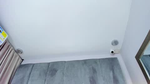 Tifany  online show from 15, 2, 2026