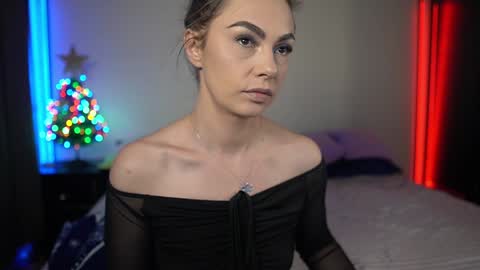 Snapshot of tiff001 chatting on 28, 12, 2024 Tiffany online show from 28, 12, 2024