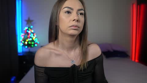 Snapshot of tiff001 chatting on 5, 1, 2025 Tiffany online show from 5, 1, 2025