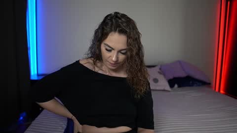 Snapshot of tiff001 chatting on 8, 2, 2025 Tiffany online show from 8, 2, 2025