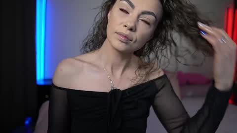 Snapshot of tiff001 chatting on 14, 2, 2025 Tiffany online show from 14, 2, 2025