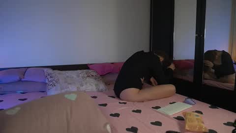 Snapshot of tiff001 chatting on 22, 10, 2025 Tiffany online show from 22, 10, 2025