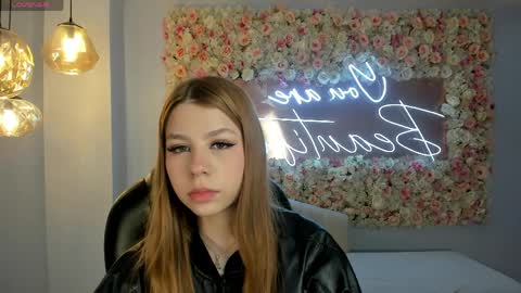Tiffanny Sins online show from 29, 3, 2026