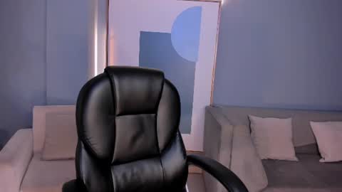 Snapshot of tiffannysins chatting on 23, 6, 2026 Tiffanny Sins online show from 23, 6, 2026