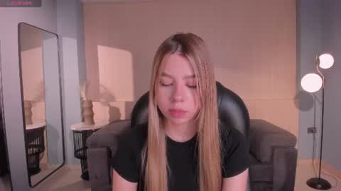 Snapshot of tiffannysins chatting on 26, 6, 2026 Tiffanny Sins online show from 26, 6, 2026