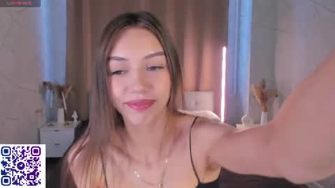 Snapshot of tiffany__grace chatting on 25, 7, 2026 Tiffany online show from 25, 7, 2026