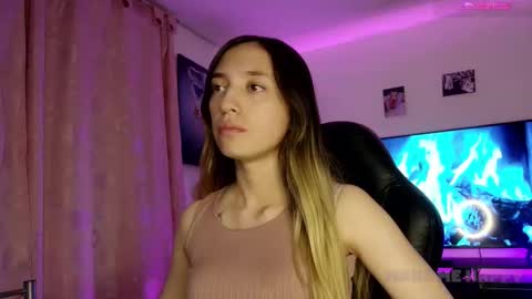 Tiffany Bela online show from 16, 3, 2026