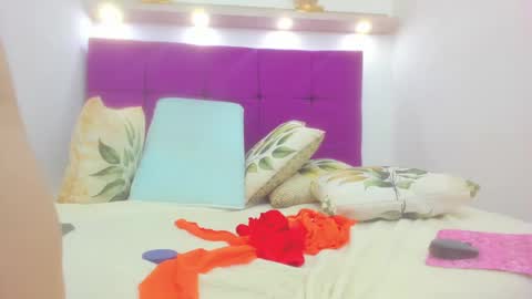 tiffany  online show from 18, 12, 2024