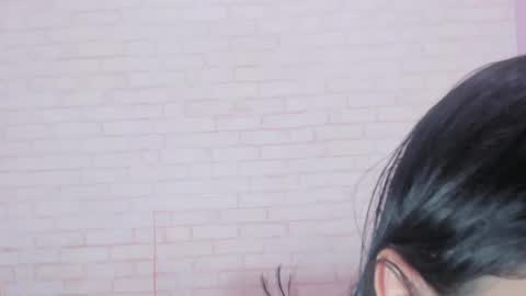 tiffany_mendez online show from 4, 1, 2025