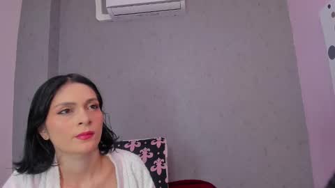 tiffany_mendez online show from 24, 9, 2025
