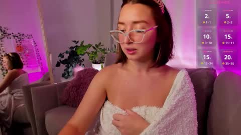 Snapshot of tiffany_robinson chatting on 16, 3, 2026 tiffany_robinson online show from 16, 3, 2026