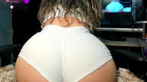 tiffany theressa online show from 23, 9, 2025