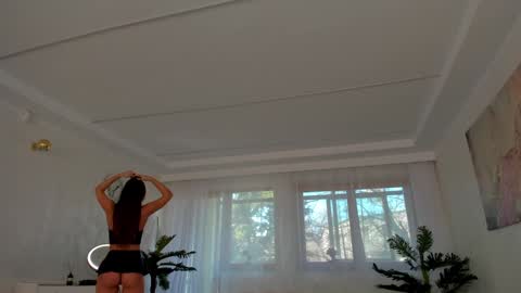 Tiffany Houston online show from 19, 12, 2024