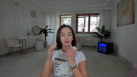 Tiffany Houston online show from 7, 2, 2025