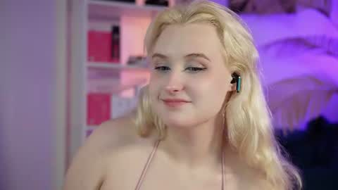 Snapshot of tiffanyjons chatting on 23, 7, 2026 tiffanyjons online show from 23, 7, 2026