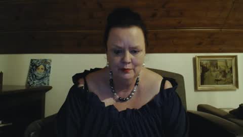 TiffanyMature online show from 30, 4, 2026