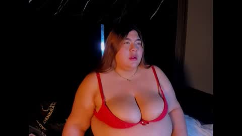 Snapshot of tiffanymonrow chatting on 12, 5, 2026 TiffanyMonrow online show from 12, 5, 2026