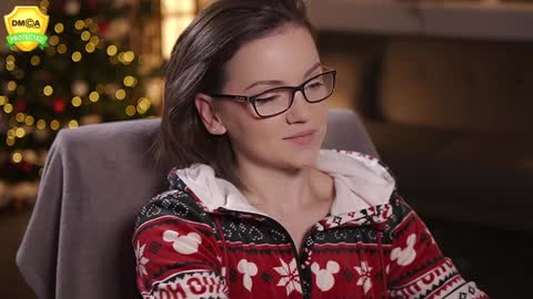 tiffanyriox online show from 21, 12, 2024