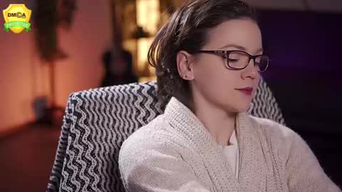 tiffanyriox online show from 22, 2, 2025