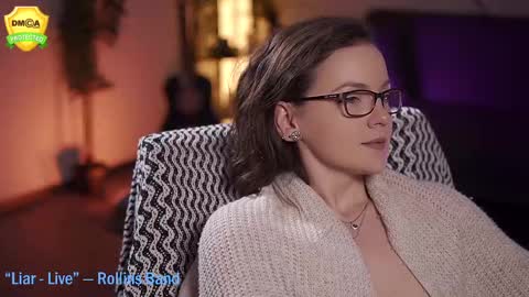 tiffanyriox online show from 25, 2, 2025