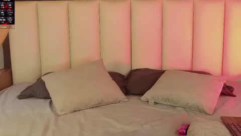 Tiffany  online show from 25, 1, 2025