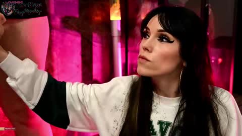 TigerBlazeFoxyMonkey online show from 12, 3, 2026