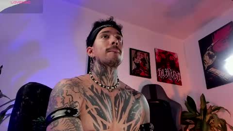 Chris online show from 8, 5, 2026