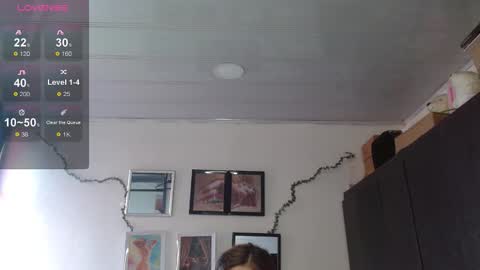 Snapshot of tiina_hz chatting on 2, 11, 2025 Tiina hz online show from 2, 11, 2025