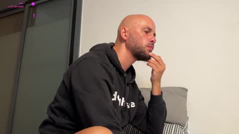 Tim Beard online show from 25, 5, 2026