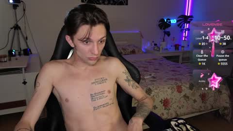 Snapshot of tima_lexikov chatting on 17, 12, 2024 Tima Lexikov online show from 17, 12, 2024