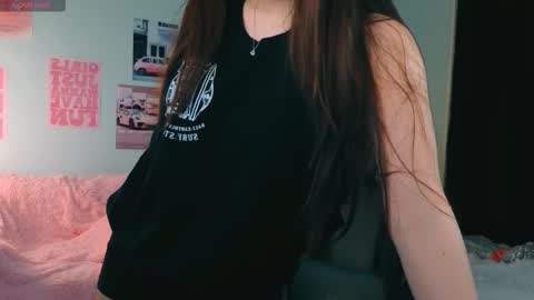 Snapshot of timewithout chatting on 7, 1, 2026 Mia online show from 7, 1, 2026