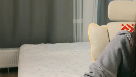 Snapshot of timewithout chatting on 24, 2, 2026 Mia online show from 24, 2, 2026