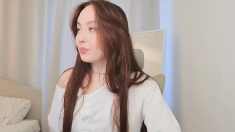 Snapshot of timewithout chatting on 19, 3, 2026 Mia online show from 19, 3, 2026