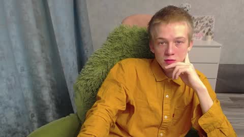 Snapshot of timmy7topcut chatting on 30, 12, 2024 Timmy online show from 30, 12, 2024