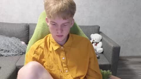 Snapshot of timmy7topcut chatting on 12, 9, 2025 Timmy online show from 12, 9, 2025