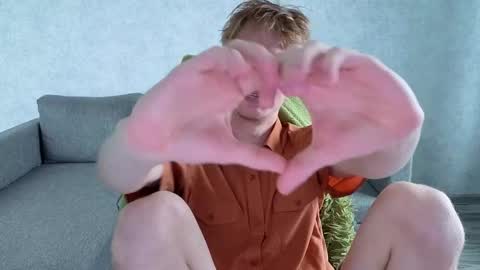 Snapshot of timmy7topcut chatting on 6, 10, 2025 Timmy online show from 6, 10, 2025