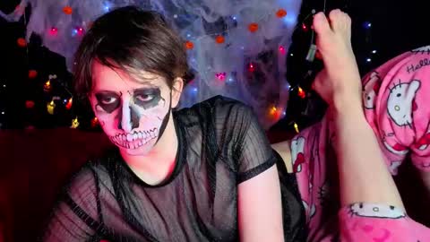 Timothy Fox online show from 29, 10, 2025