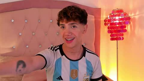 Timothy 21 years old online show from 14, 9, 2025