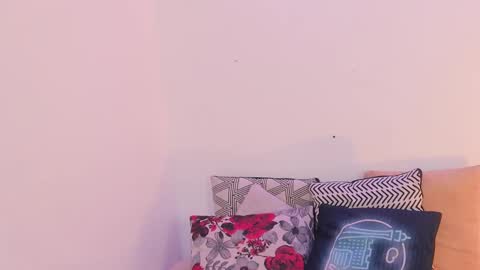 Timothy 21 years old online show from 29, 9, 2025