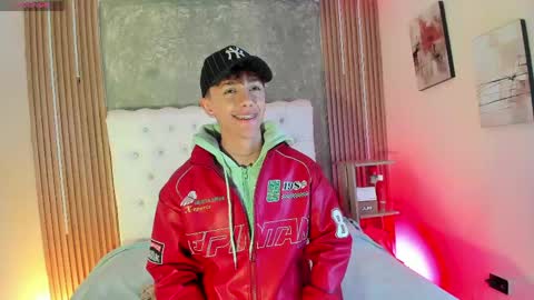 Timothy 21 years old online show from 29, 4, 2026