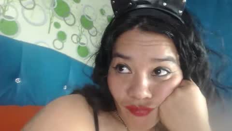 Snapshot of tina_hottt chatting on 17, 10, 2025 tina_hottt online show from 17, 10, 2025