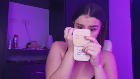 Snapshot of tinaajones_ chatting on 4, 8, 2026 Tina online show from 4, 8, 2026