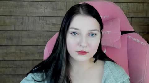 TinaBurton online show from 14, 11, 2025