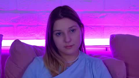 TinaBurton online show from 24, 6, 2026