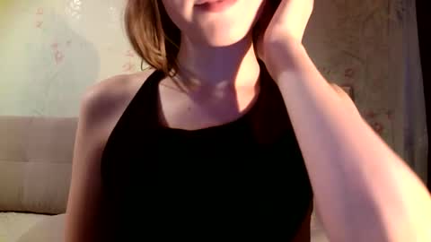 Snapshot of tinalamoon chatting on 7, 12, 2024 Lisa online show from 7, 12, 2024