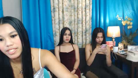 tindelafuente0 online show from 6, 3, 2026