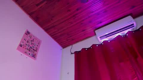 tinixmorgan online show from 19, 2, 2026