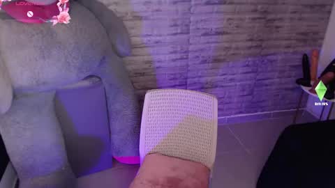 Tinna Goddess online show from 10, 2, 2026