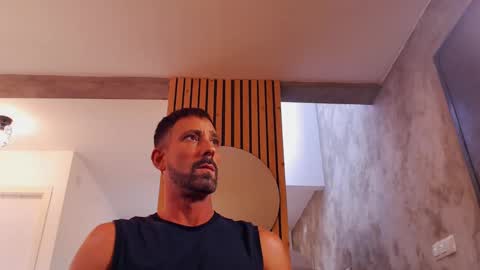 Snapshot of tinoclandestino chatting on 11, 1, 2025 tinoclandestino online show from 11, 1, 2025