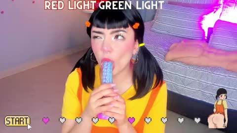 Snapshot of tiny__emmy chatting on 9, 3, 2025 Emmy blue berry1 online show from 9, 3, 2025